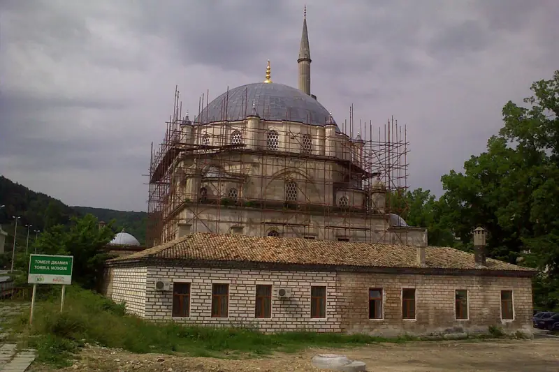 Томбул джамия, Шумен